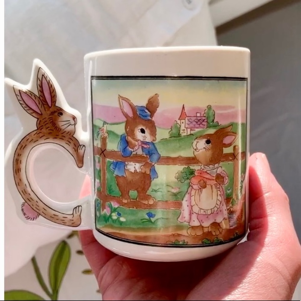 Vintage Peter Rabbit Mug / Beatrix Potter Mug.